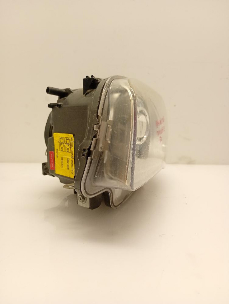 Faro / Fanale / Proiettore Anteriore Sinistro Lenticolare (non originale) BMW Serie 1 2004 – 2012