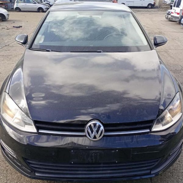 Volkswagen Golf VII Anno 2014 | Veicolo intero | SOLO PER RICAMBI