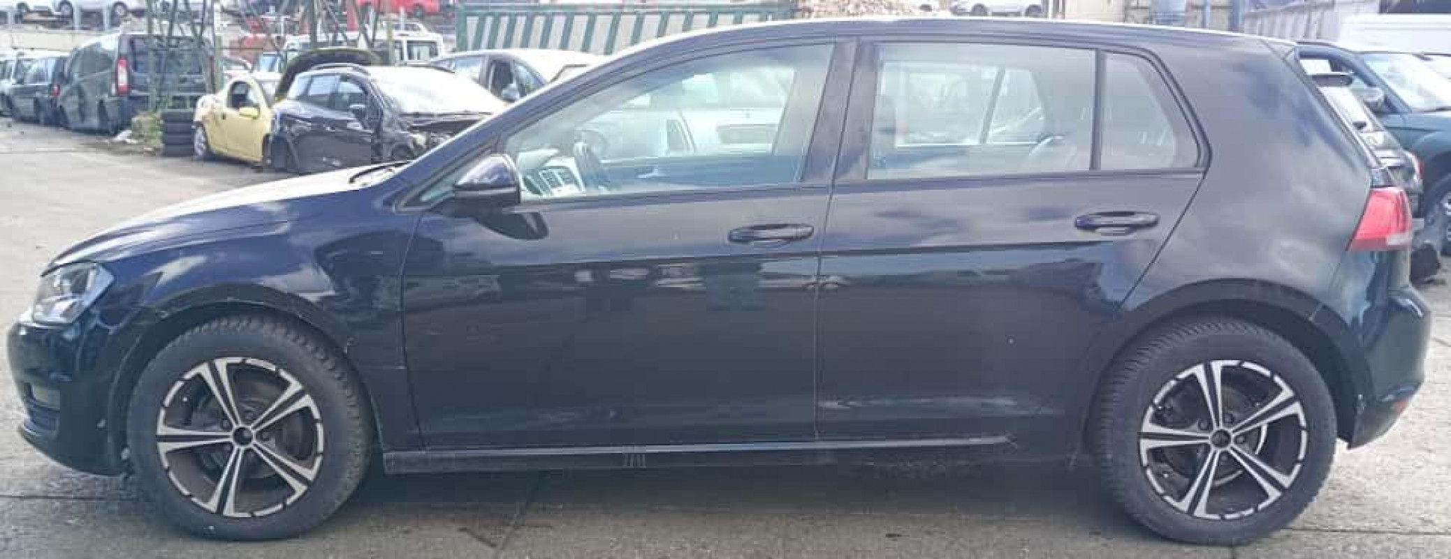 Volkswagen Golf VII Anno 2014 | Veicolo intero | SOLO PER RICAMBI