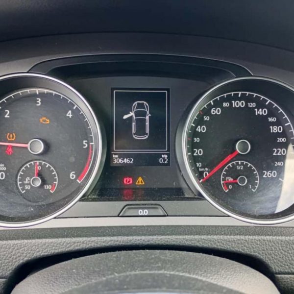 Volkswagen Golf VII Anno 2014 | Veicolo intero | SOLO PER RICAMBI