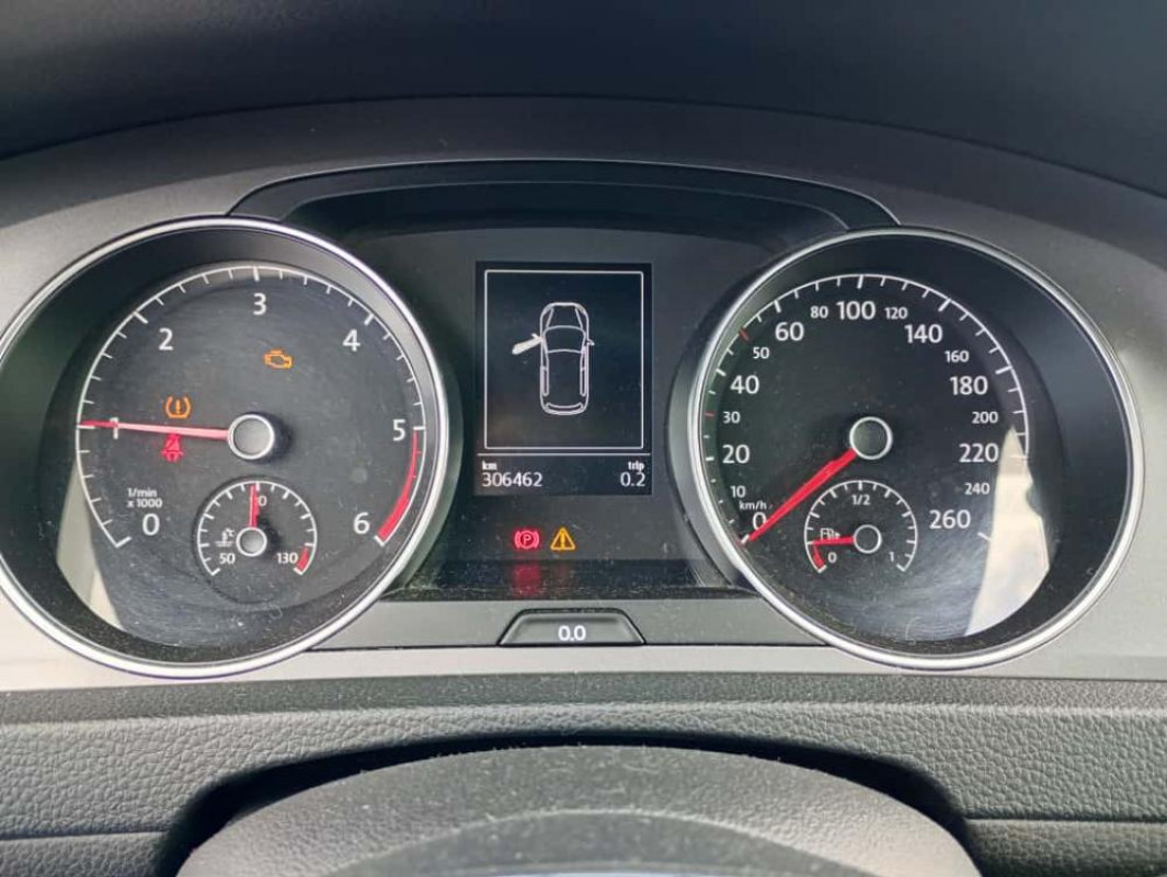 Volkswagen Golf VII Anno 2014 | Veicolo intero | SOLO PER RICAMBI