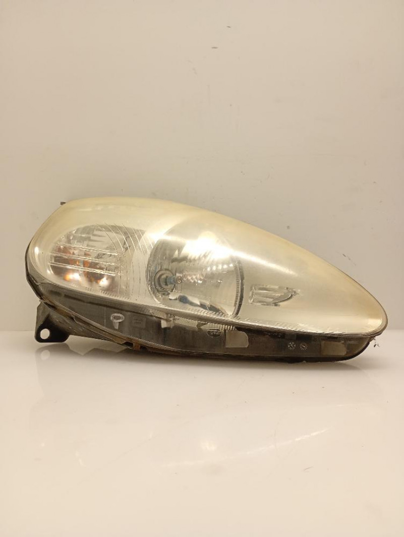 Faro / Fanale / Proiettore Anteriore destro Fiat Grande Punto 2006 – 2008
