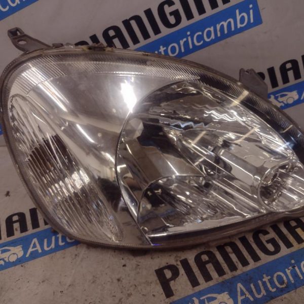 Faro Anteriore Destro Toyota Yaris 2003 – 2005
