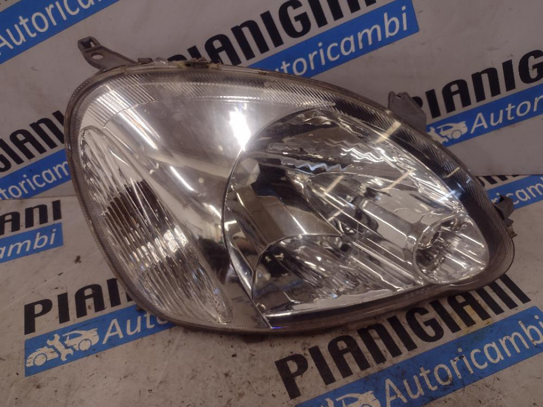 Faro Anteriore Destro Toyota Yaris 2003 – 2005