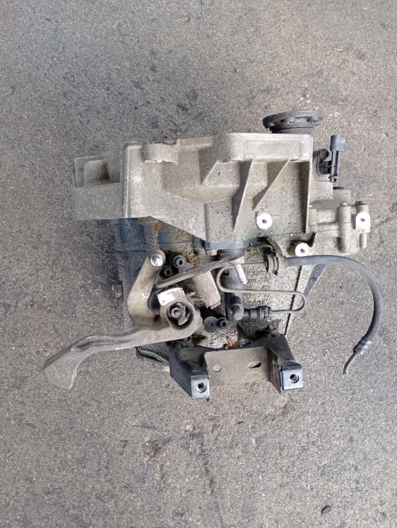 Cambio manuale 5 marce Volkswagen Polo 1.2 Benzina 16V – 47Kw – 64Cv  2005 – 2009