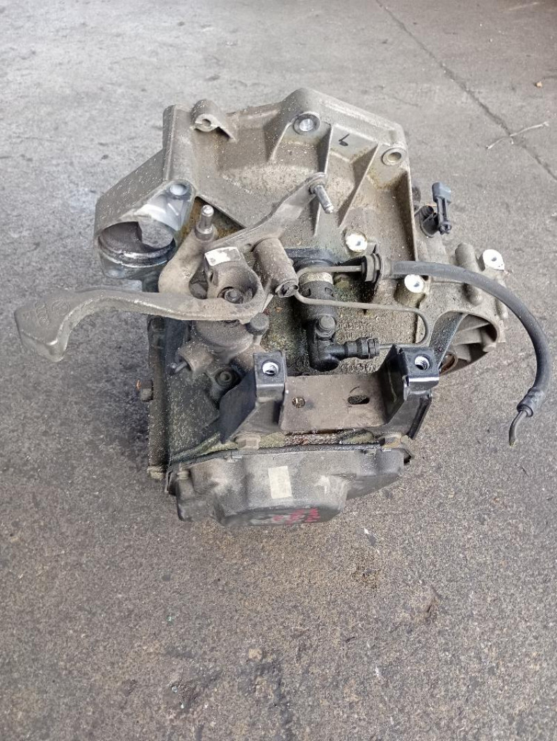 Cambio manuale 5 marce Volkswagen Polo 1.2 Benzina 16V – 47Kw – 64Cv  2005 – 2009