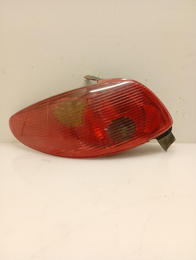 Faro / Fanale / Proiettore Posteriore sinistro Peugeot 206 2002 – 2009