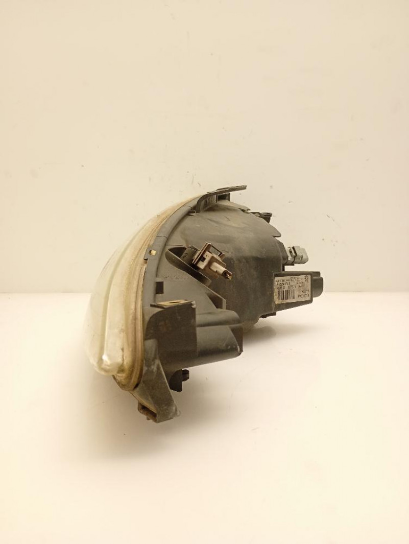 Faro / Fanale / Proiettore Anteriore destro Peugeot 206 2002 – 2009