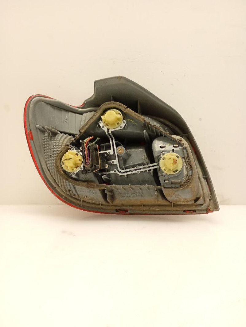 Faro / Fanale Posteriore Destro Toyota Yaris 2003 – 2005