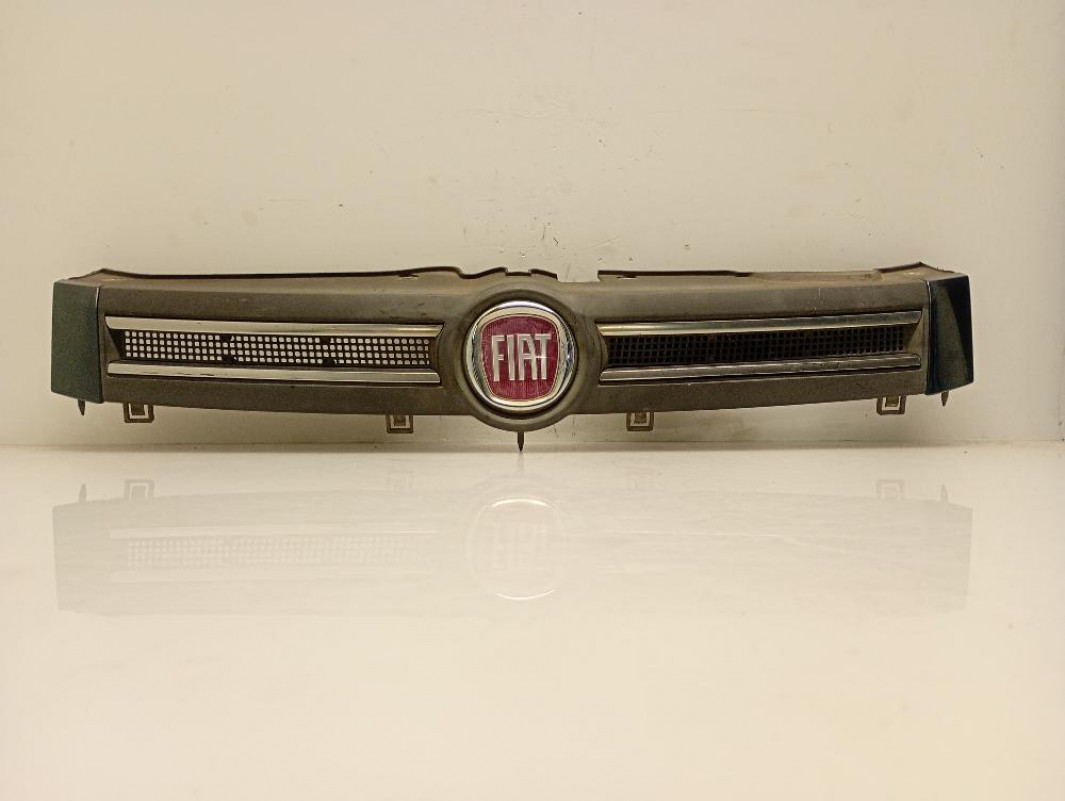 Mascherina Anteriore Fiat Panda 2003 – 2011