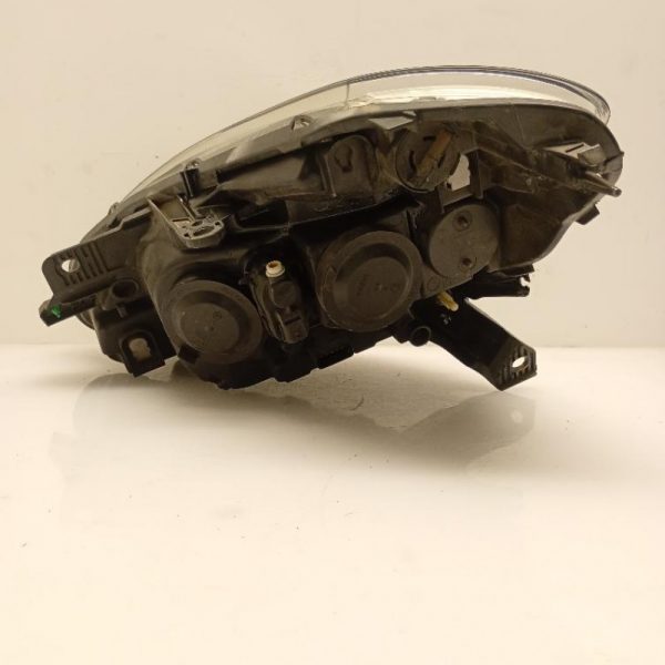 Faro / Fanale / Proiettore Anteriore destro Renault Clio 2009 – 2012