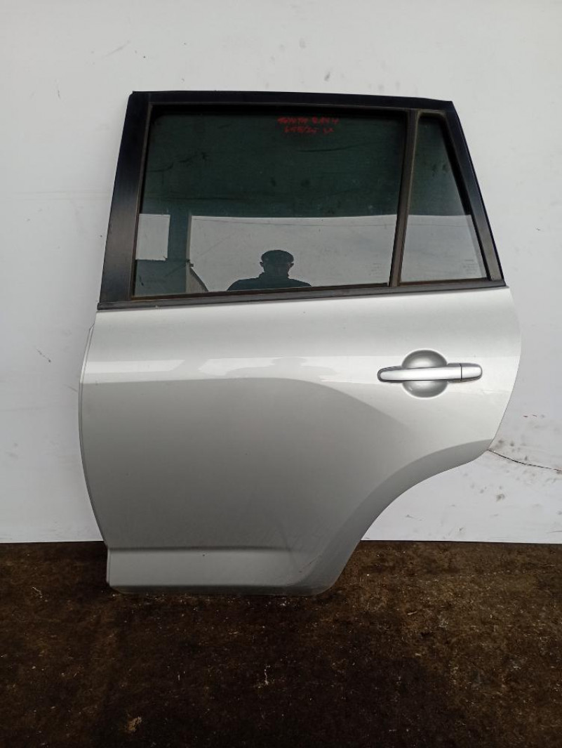 Porta / Portiera Posteriore Sinistra Toyota Rav4 2006 – 2010