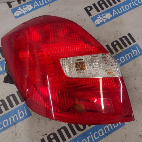 Faro / Fanale Posteriore Sinistro Skoda Fabia Sw