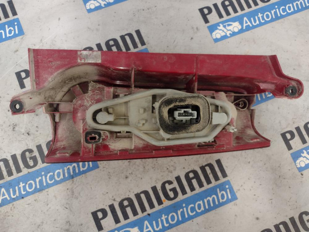 Faro / Fanale Posteriore Sinistro Peugeot Partner 2008 – 2012