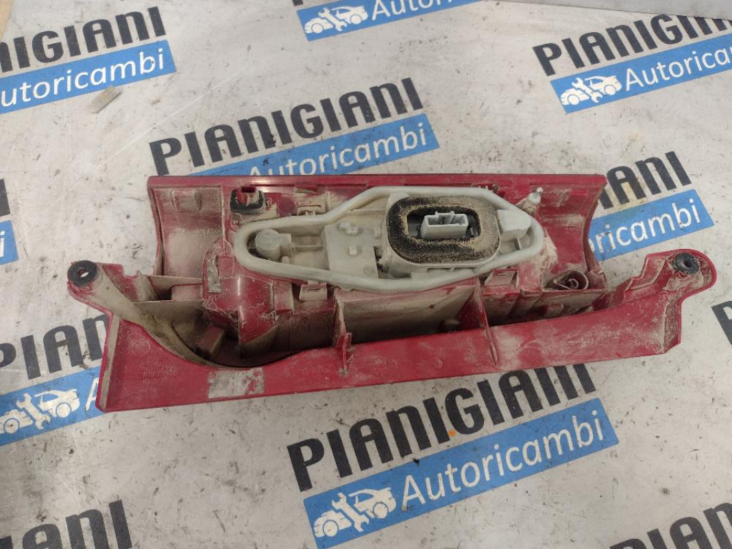 Faro / Fanale Posteriore Destro Peugeot Partner 2008 – 2012