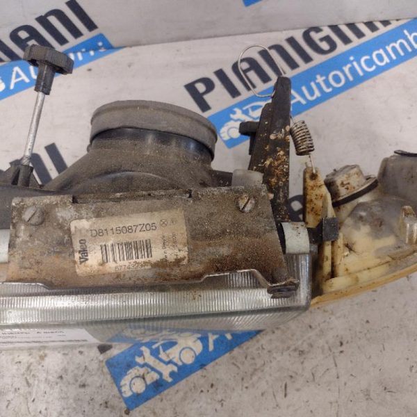 Faro / Fanale / Proiettore Piaggio Porter Sinistro 2008