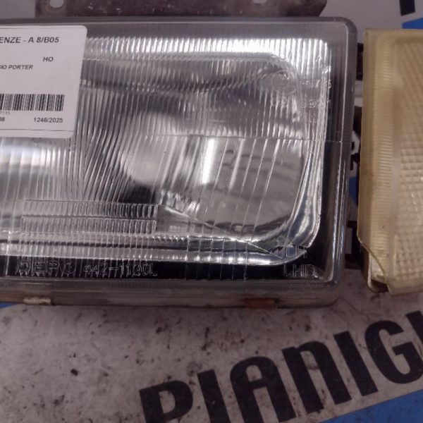 Faro / Fanale / Proiettore Piaggio Porter Sinistro 2008