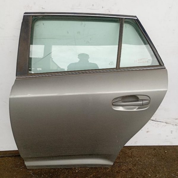 Porta / Portiera Posteriore Sinistra Toyota Avensis 2009 – 2011