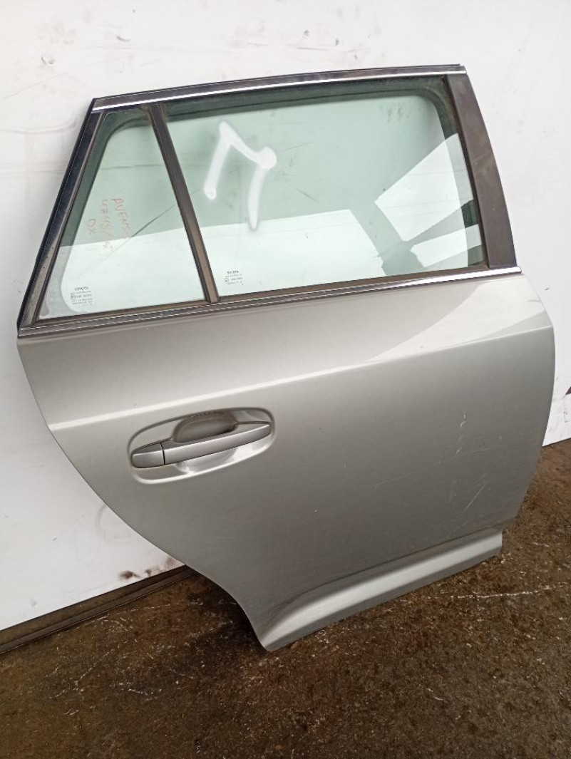 Porta / Portiera Posteriore Destra Toyota Avensis 2009 – 2011