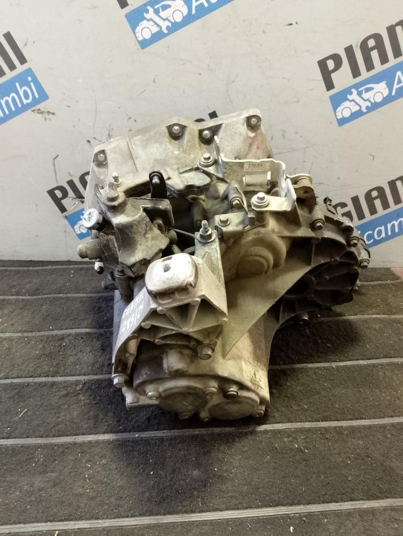 Cambio Ford Transit Connect XWGA 177.000 Km 6 Marce