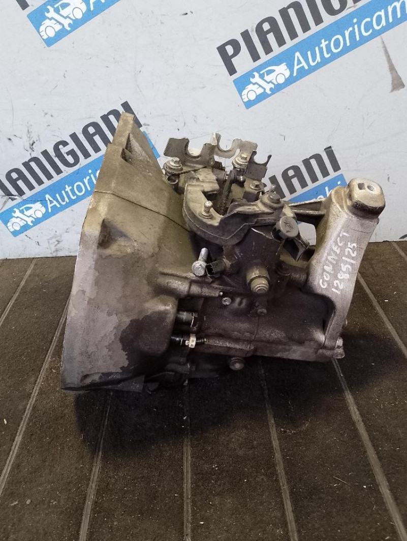 Cambio Ford Transit Connect XWGA 177.000 Km 6 Marce