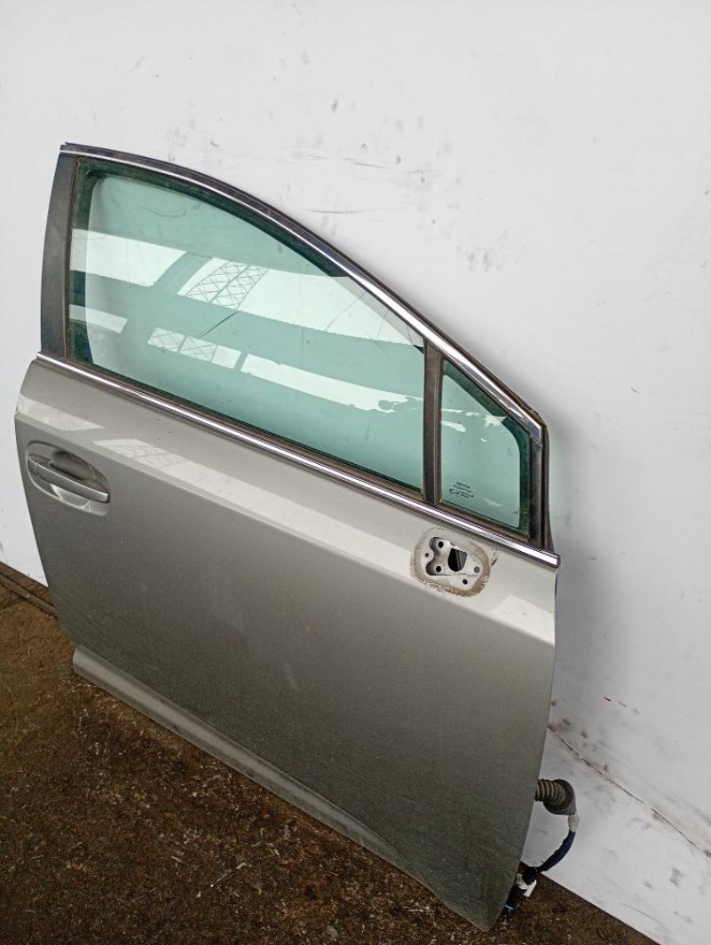 Porta / Portiera Anteriore Destra Toyota Avensis 5p 2009 – 2011