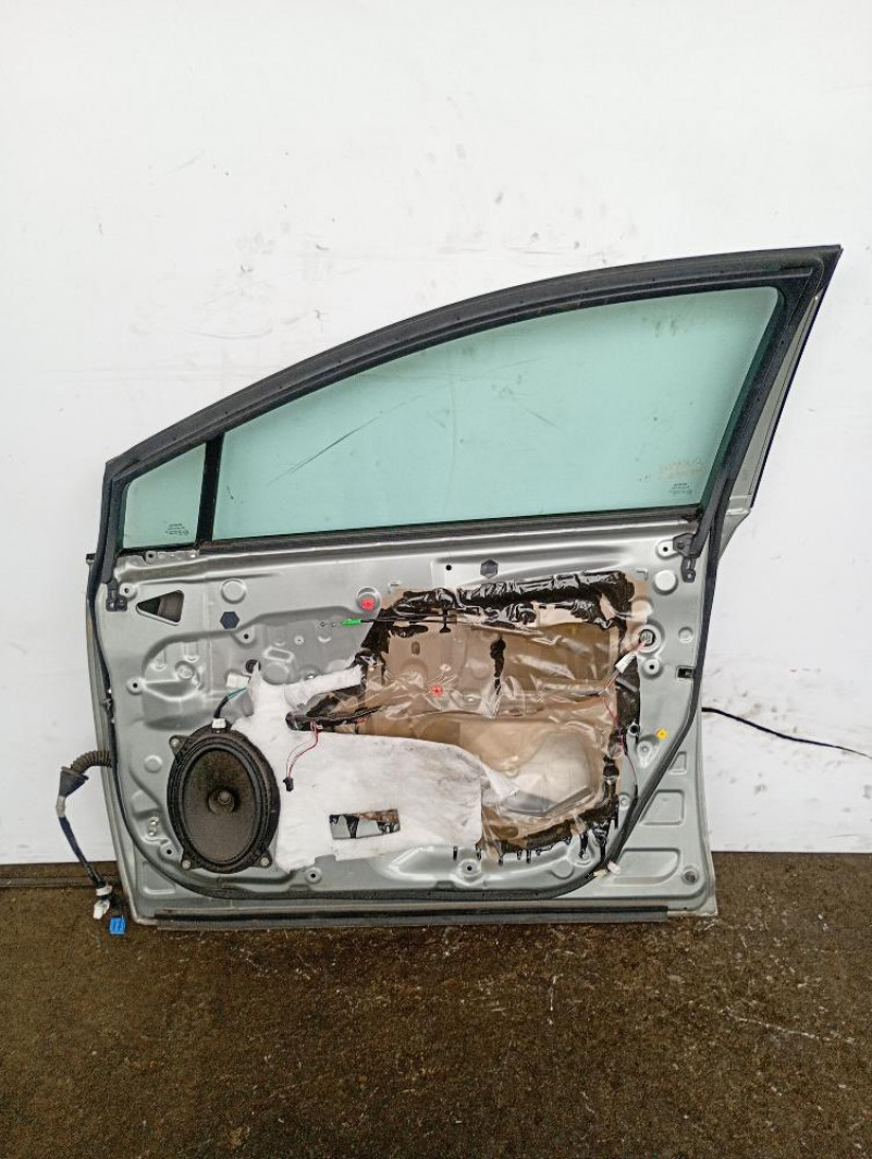 Porta / Portiera Anteriore Destra Toyota Avensis 5p 2009 – 2011