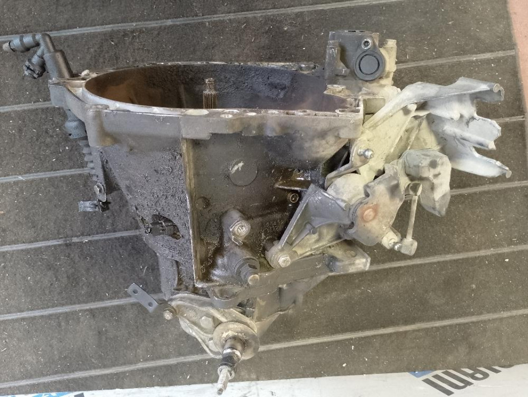 Cambio Xsara Picasso 9HX