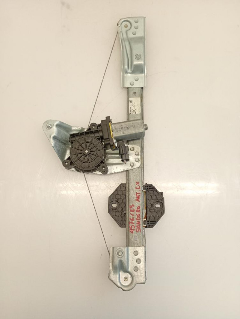 Motorino Alzavetro Anteriore Destro Dacia Sandero 2012 – 2020