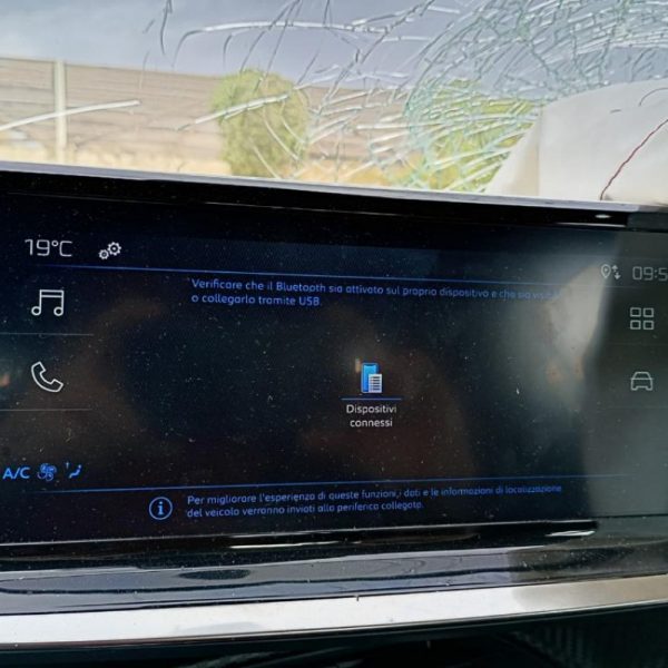 Peugeot 208 STYLE Anno 2024 | Veicolo Intero | SOLO PER RICAMBI