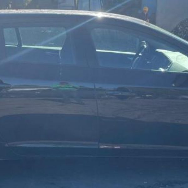 Volvo V60 Anno 2014 | Veicolo Intero | SOLO PER RICAMBI