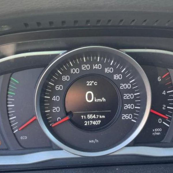 Volvo V60 Anno 2014 | Veicolo Intero | SOLO PER RICAMBI