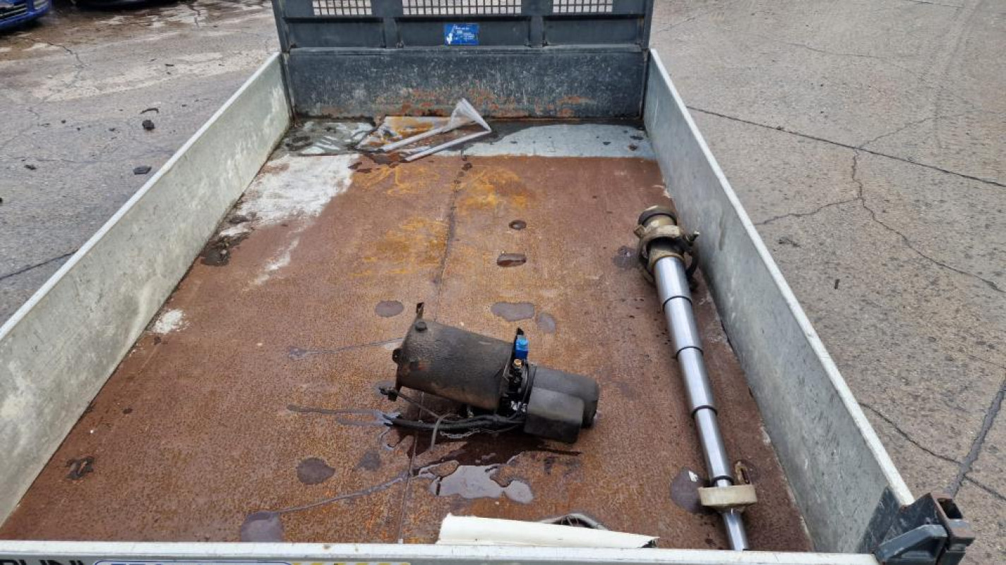 Cassone Ribaltabile con Pompa Ford Transit 2005 | SOLO RITIRO IN SEDE