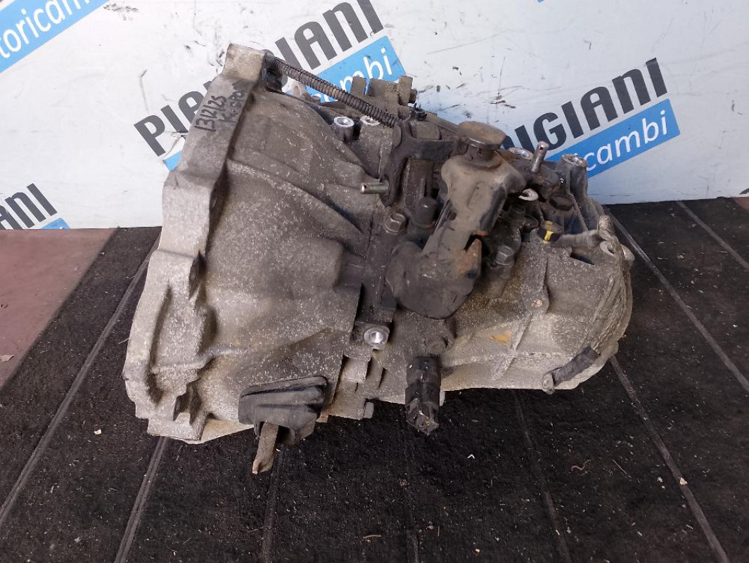 Cambio Kia Sportage D4FD 6 Marce