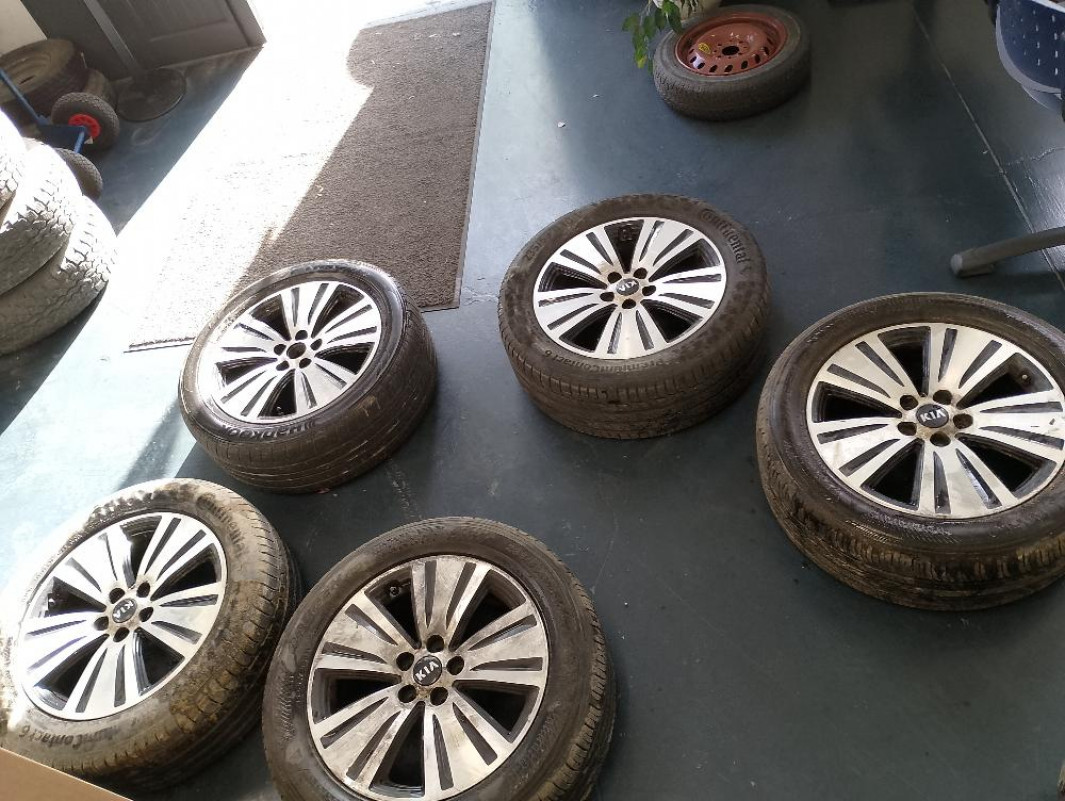 5 Cerchi in Lega Kia Sportage 18″ 2014