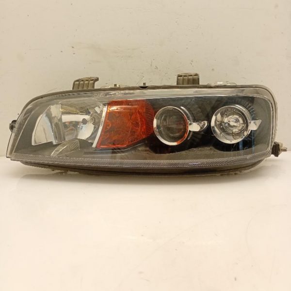 Faro / Fanale / Proiettore Anteriore Sinistro Fiat Punto 1999 – 2003