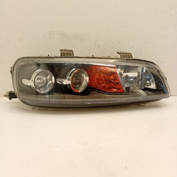 Faro / Fanale / Proiettore Anteriore Destro Fiat Punto 1999 – 2003
