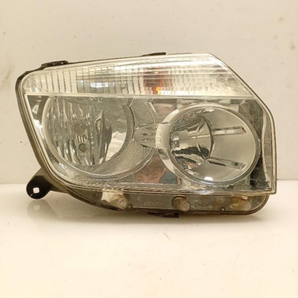 Faro / Fanale / Proiettore Anteriore Destro Dacia Duster 2010 – 2013