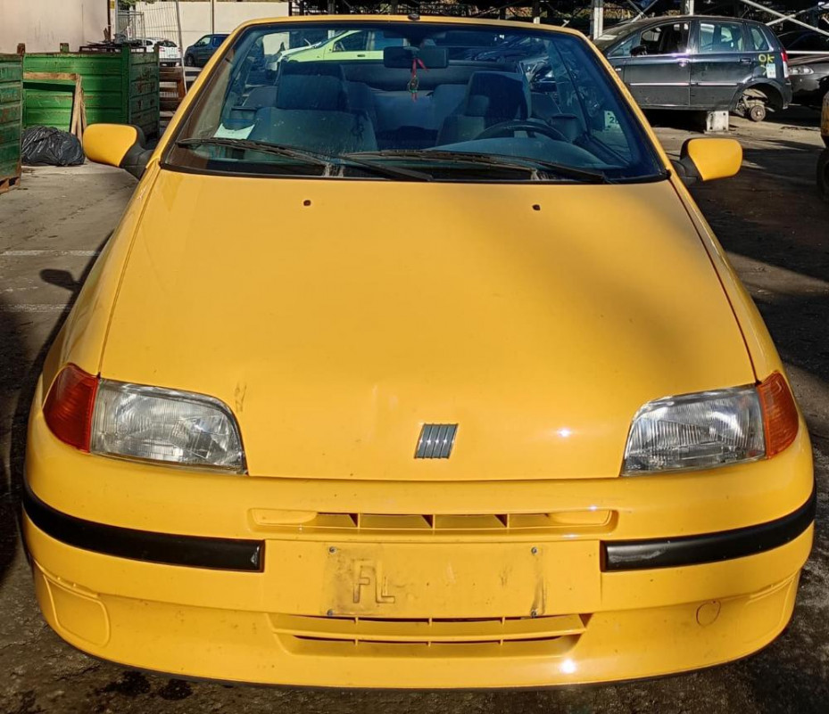 Fiat Punto Cabrio Anno 1999 | Veicolo Intero | SOLO PER RICAMBI