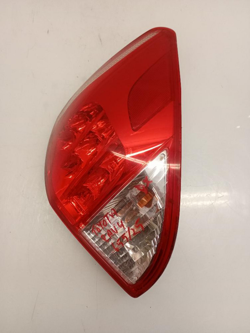 Faro / Fanale Posteriore Destro Toyota RAV4 3a Serie 5p 2005 – 2010