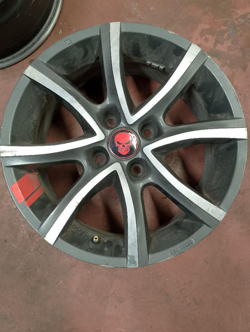 4 Cerchi in Lega 16″ Ford Fiesta 2001 – 2007