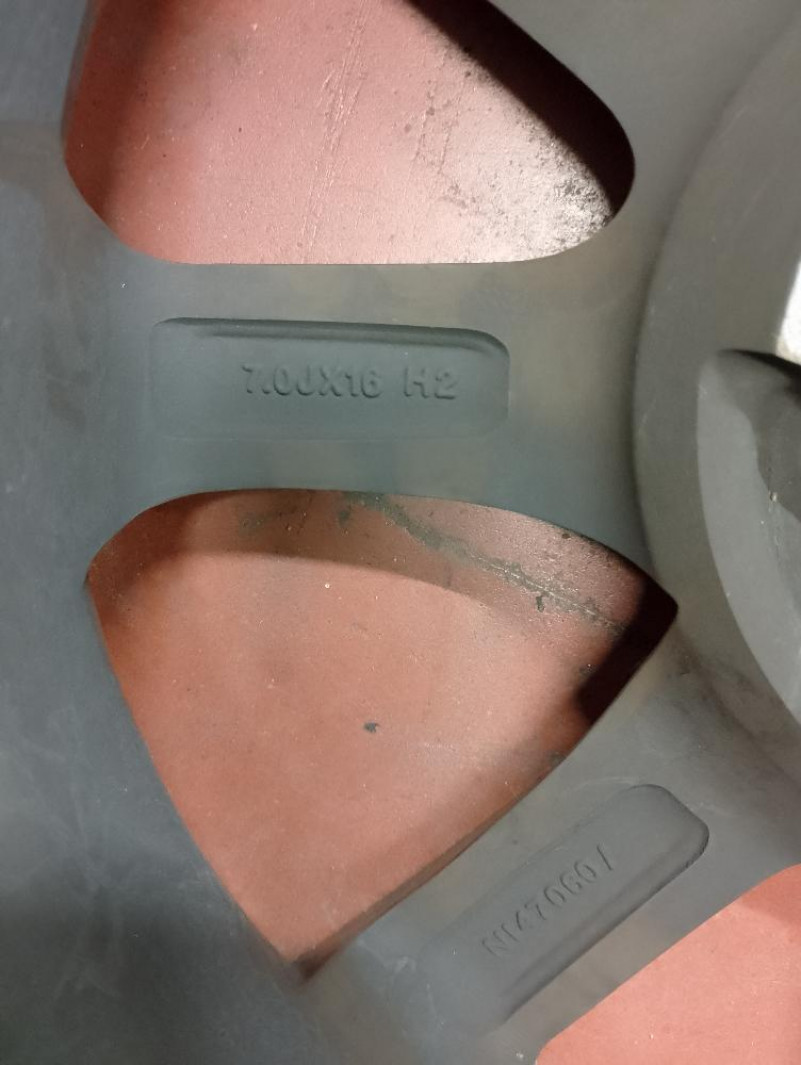 4 Cerchi in Lega 16″ Ford Fiesta 2001 – 2007