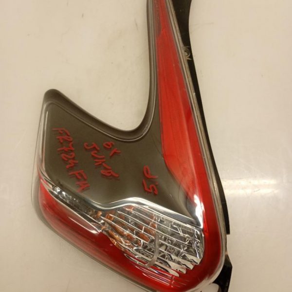 Faro / Fanale Posteriore Sinistro Nissan Juke 2012 – 2020