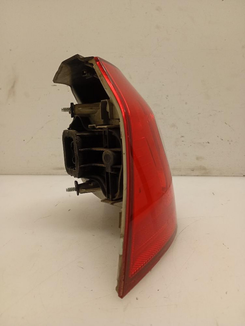 Faro / Fanale Posteriore Sinistro Volkswagen Golf V 2003 – 2009