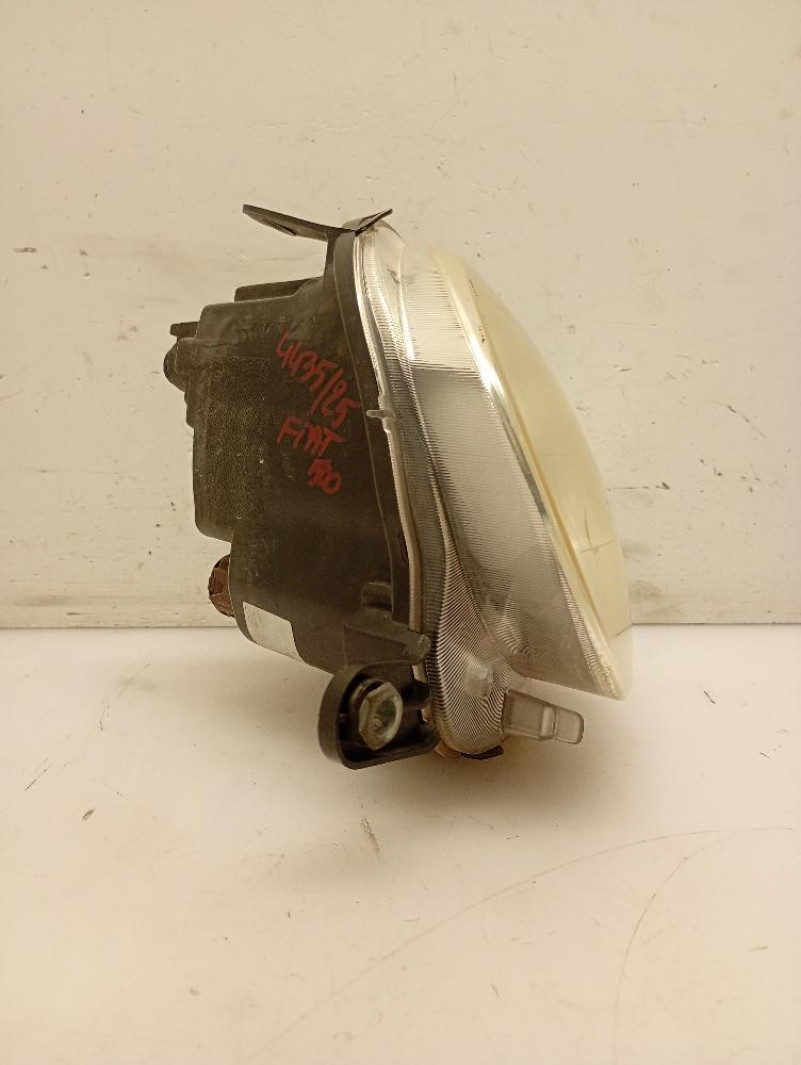 Faro / Fanale / Proiettore Anteriore Sinistro Fiat 500 2007 – 2015