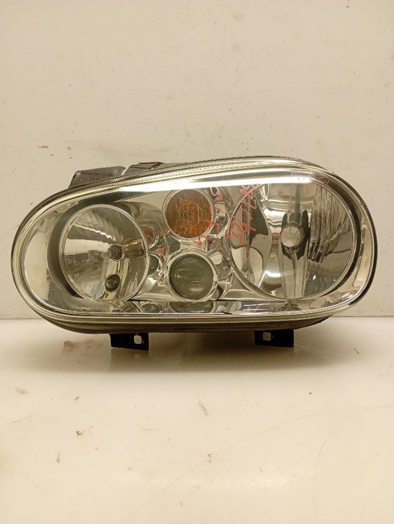 Faro / Proiettore / Fanale Anteriore Sinistro Volkswagen Golf IV 1997 – 2006