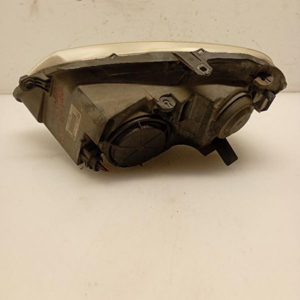 Faro / Proiettore / Fanale Anteriore Destro Volkswagen Polo 9N Restyling 2005 – 2009