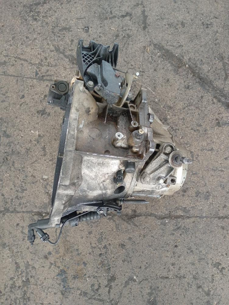 Cambio manuale 5 marce Citroen C4 Picasso 1.6 HDi 80 KW 9HZ 2006 – 2013