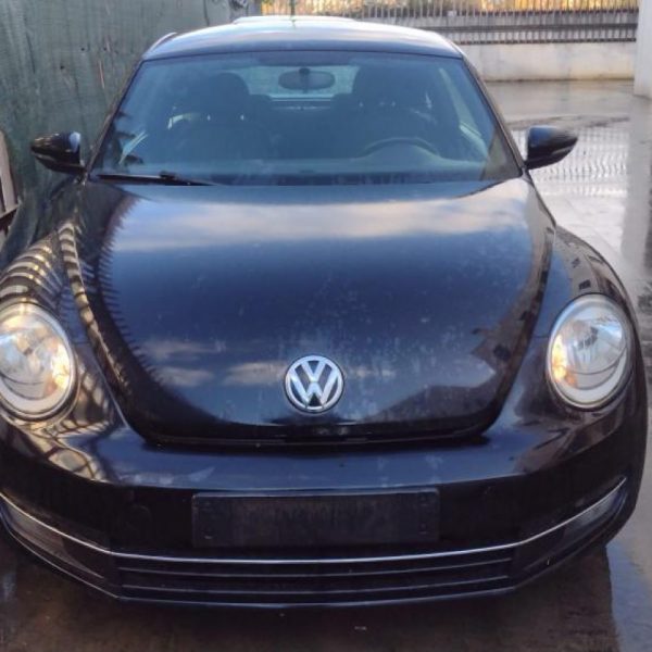 Volkswagen Maggiolino New Beetle VEICOLO SOLO PER RICAMBI 2012