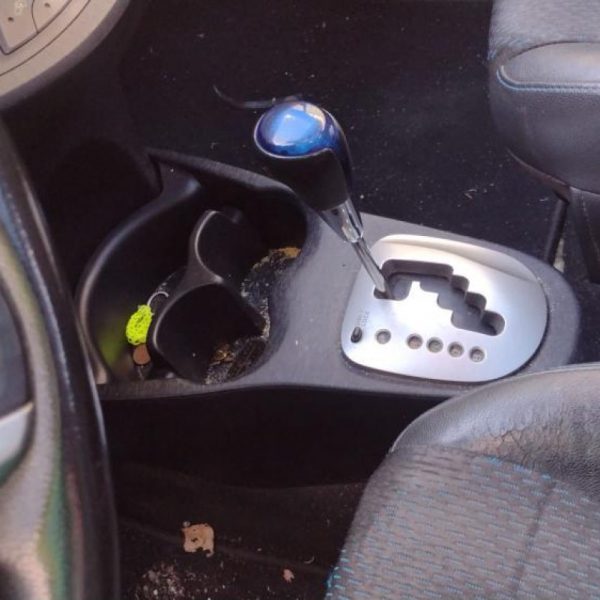 Toyota Yaris Hybrid 2012 VEICOLO INTERO PER RICAMBI